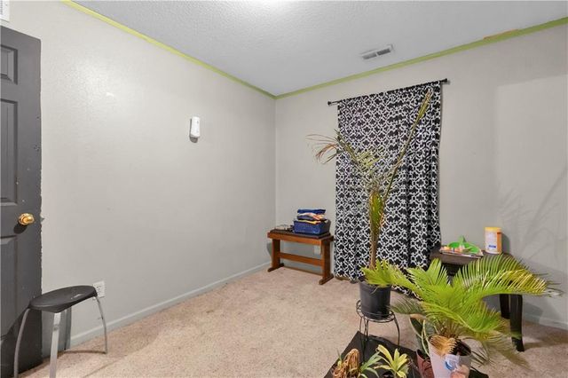 3801 Terrace Avenue, St Joseph, MO 64504