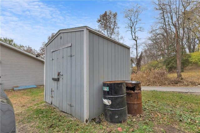 3801 Terrace Avenue, St Joseph, MO 64504