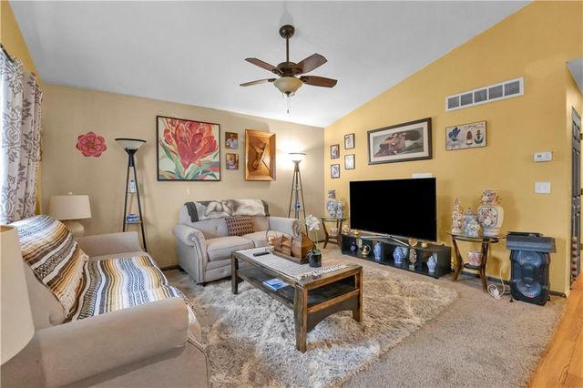 3801 Terrace Avenue, St Joseph, MO 64504