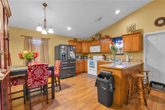 3801 Terrace Avenue, St Joseph, MO 64504