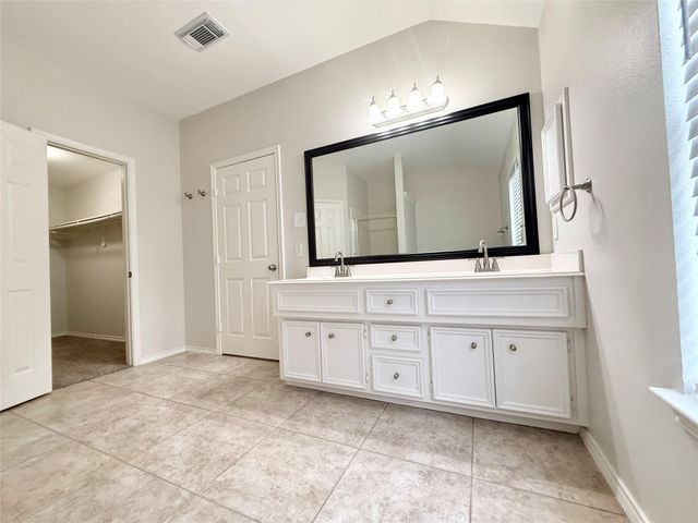 12404 Shady Brook Drive, Pearland, TX 77584