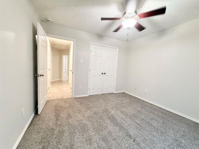 12404 Shady Brook Drive, Pearland, TX 77584