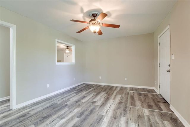 18802 S Lakeside Lane, Belton, MO 64012