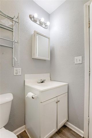 18802 S Lakeside Lane, Belton, MO 64012