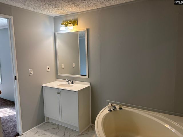 157 Sandy Springs Lane, Lexington, SC 29073