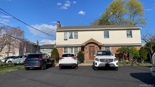 133 Railroad Avenue 2nd Floor, Syosset, NY 11791