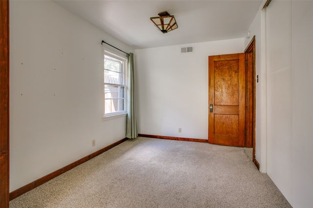 7937 Deer Trail Drive, Dallas, TX 75238