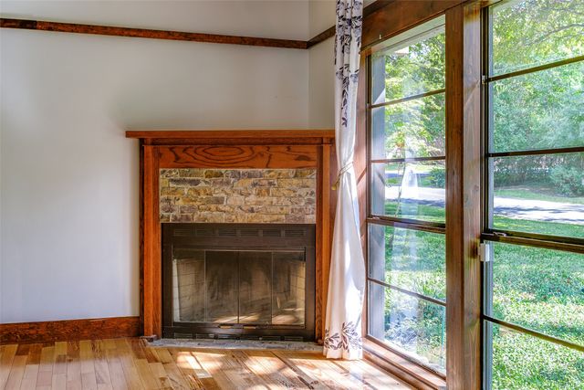 7937 Deer Trail Drive, Dallas, TX 75238