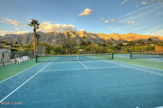 4921 E Camino De Los Olivos, Tucson, AZ 85718