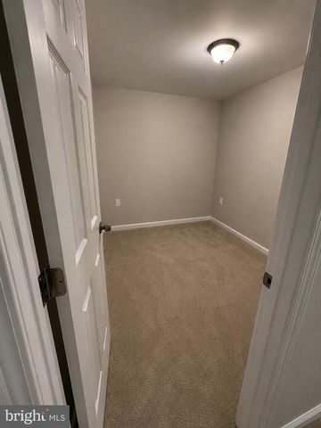 627 HOLLY CREST DR, Culpeper, VA 22701
