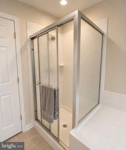 627 HOLLY CREST DR, Culpeper, VA 22701