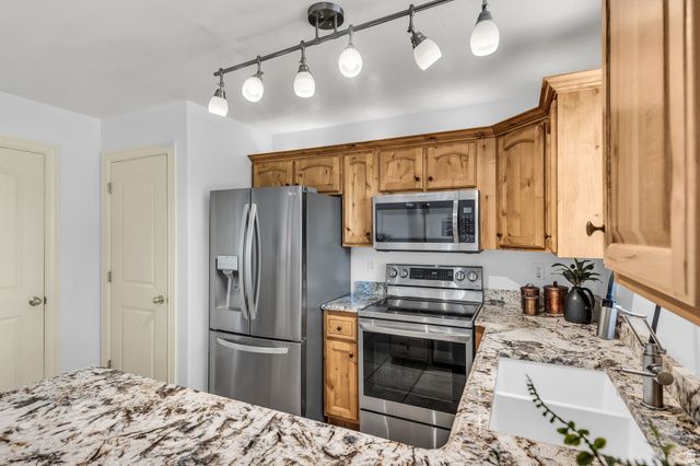 3609 W JUPITER HILLS DR, Syracuse, UT 84075