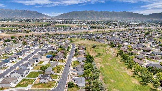 3609 W JUPITER HILLS DR, Syracuse, UT 84075
