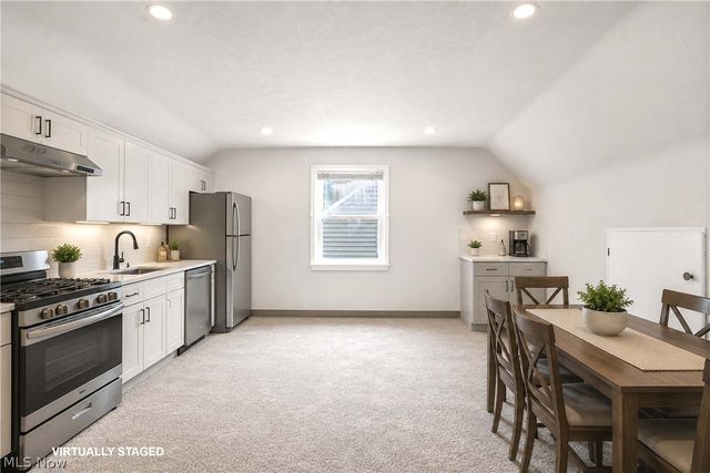 6768 Beresford Avenue, Parma Heights, OH 44130