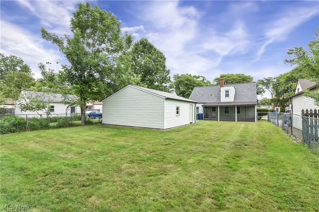 6768 Beresford Avenue, Parma Heights, OH 44130