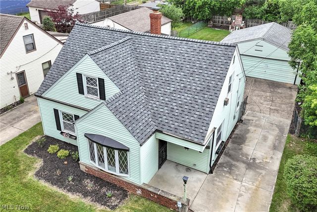 6768 Beresford Avenue, Parma Heights, OH 44130