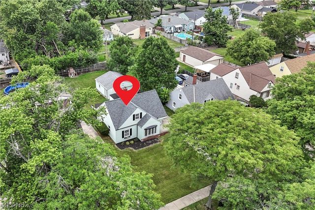 6768 Beresford Avenue, Parma Heights, OH 44130