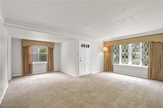 6768 Beresford Avenue, Parma Heights, OH 44130