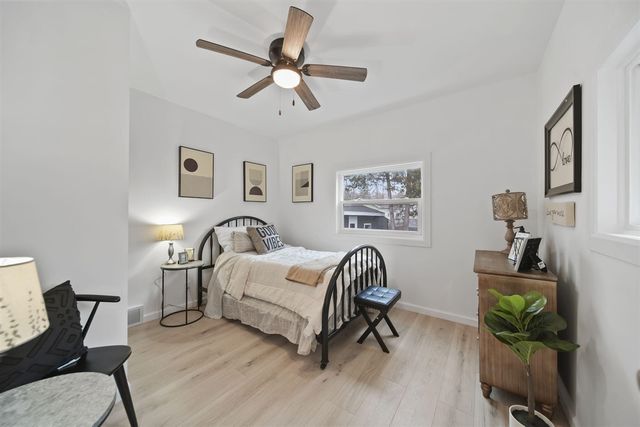 328 Adams Street, Jackson, MI 49202