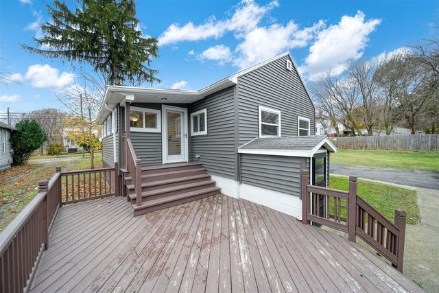 328 Adams Street, Jackson, MI 49202