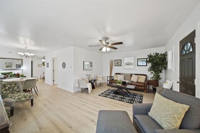 328 Adams Street, Jackson, MI 49202