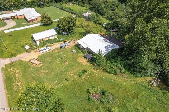 505 Pleasant Valley Road, Poteau, OK 74953