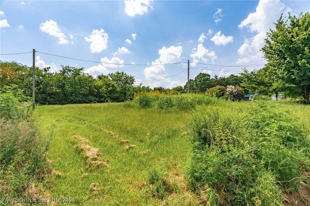505 Pleasant Valley Road, Poteau, OK 74953