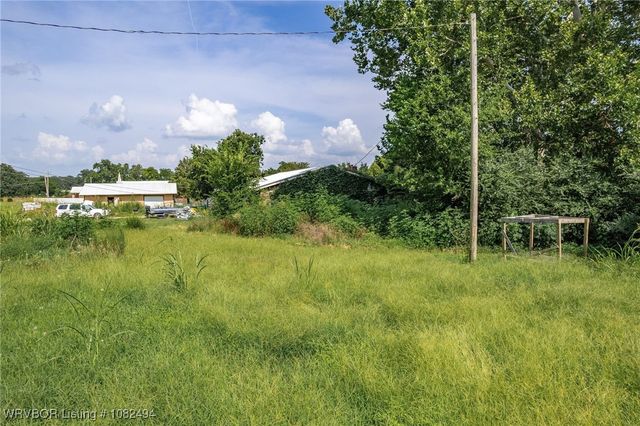505 Pleasant Valley Road, Poteau, OK 74953