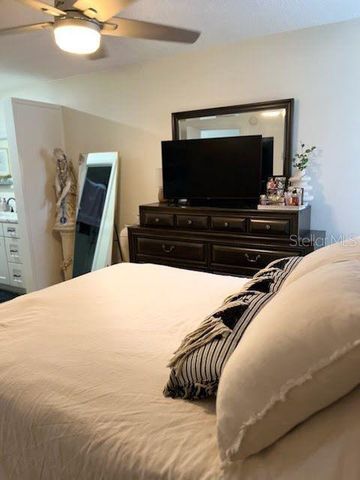 1423A OAK PLACE, Apopka, FL 32712