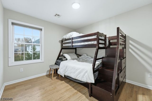 15 Rector Ave, Woodbridge Twp., NJ 07095