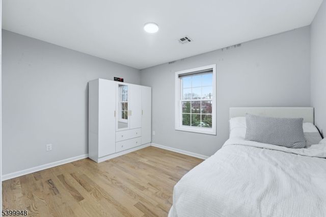 15 Rector Ave, Woodbridge Twp., NJ 07095