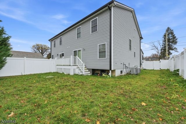 15 Rector Ave, Woodbridge Twp., NJ 07095