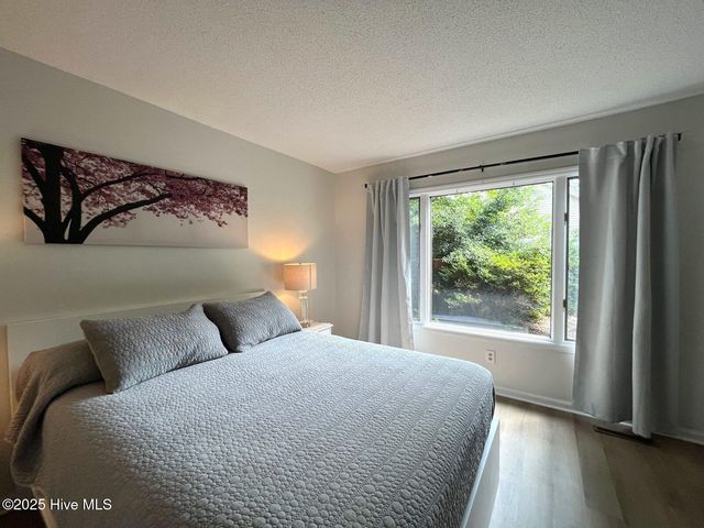 1010 Monticello Drive, Pinehurst, NC 28374