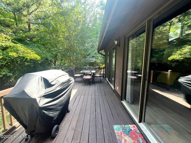 1010 Monticello Drive, Pinehurst, NC 28374