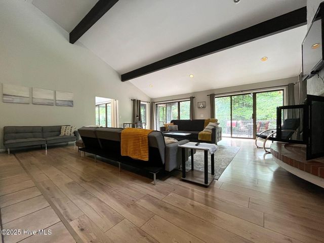 1010 Monticello Drive, Pinehurst, NC 28374