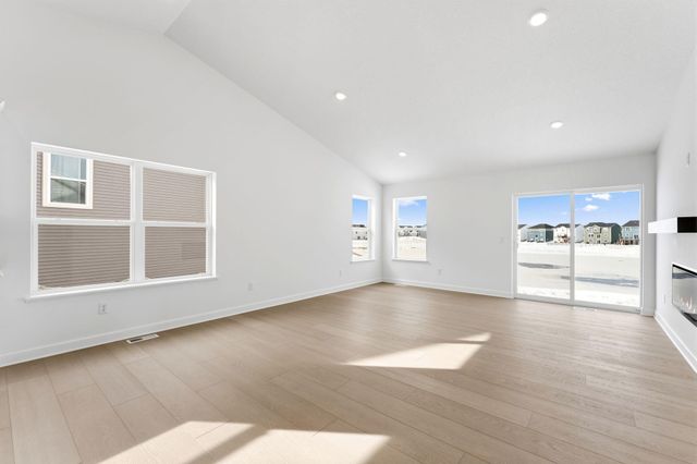 7465 Lotus Lane, Lino Lakes, MN 55038