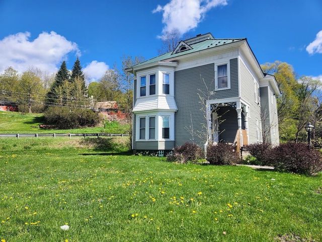 19 Meadow Street, Williamstown, VT 05679