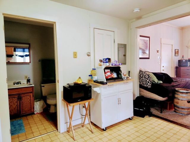 19 Meadow Street, Williamstown, VT 05679
