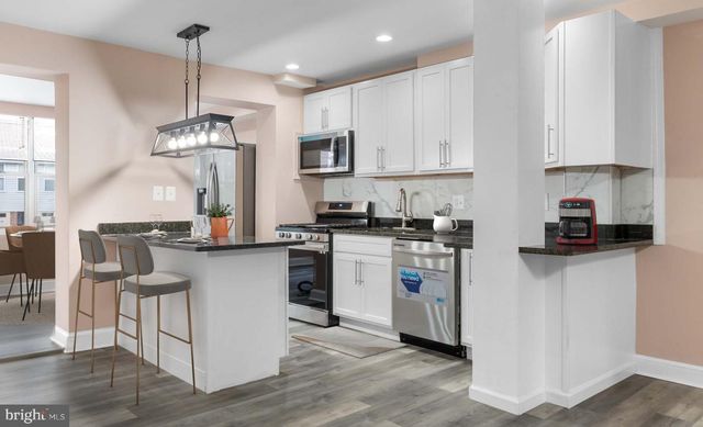 1613 R ST SE, Washington, DC 20020