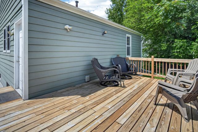 414 Hartford Avenue, Des Moines, IA 50315