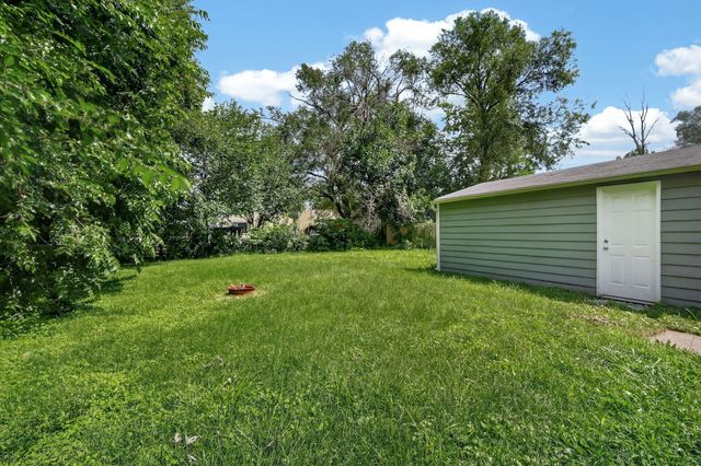 414 Hartford Avenue, Des Moines, IA 50315