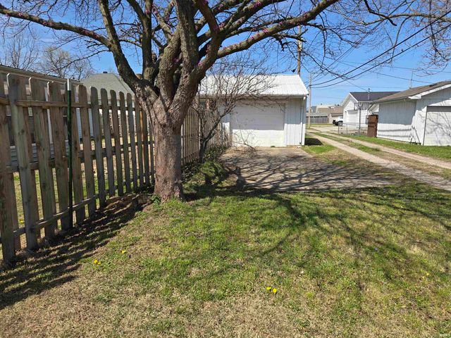 1218 McKinley Avenue, Vincennes, IN 47591