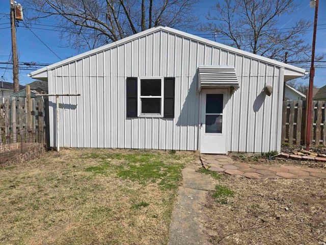 1218 McKinley Avenue, Vincennes, IN 47591