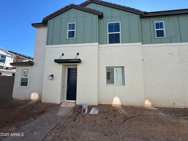 2452 W MAXIMO Way, Phoenix, AZ 85085