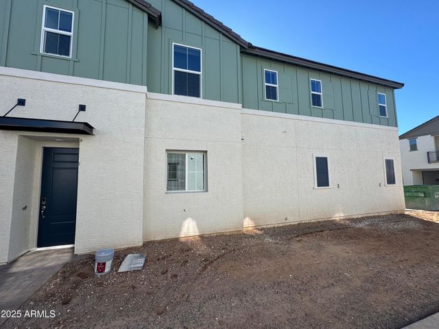 2452 W MAXIMO Way, Phoenix, AZ 85085