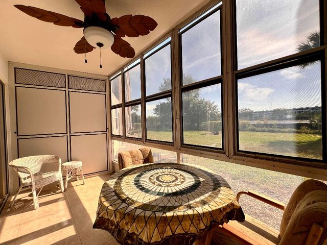 110 Greenbrier B, West Palm Beach, FL 33417