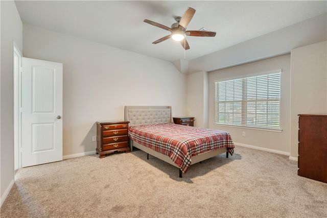 5774 Paseo Place, Bryan, TX 77807