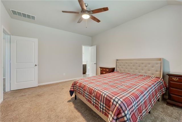 5774 Paseo Place, Bryan, TX 77807