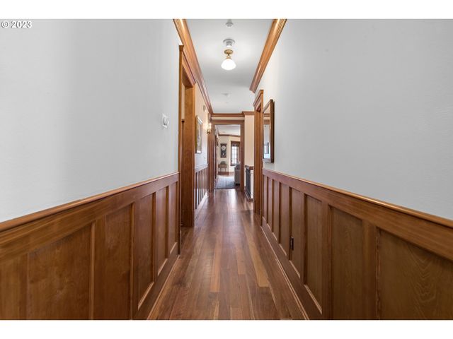 5905 BUENA VISTA Dr, Vancouver, WA 98661