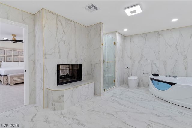 9404 Low Tide Court, Las Vegas, NV 89117